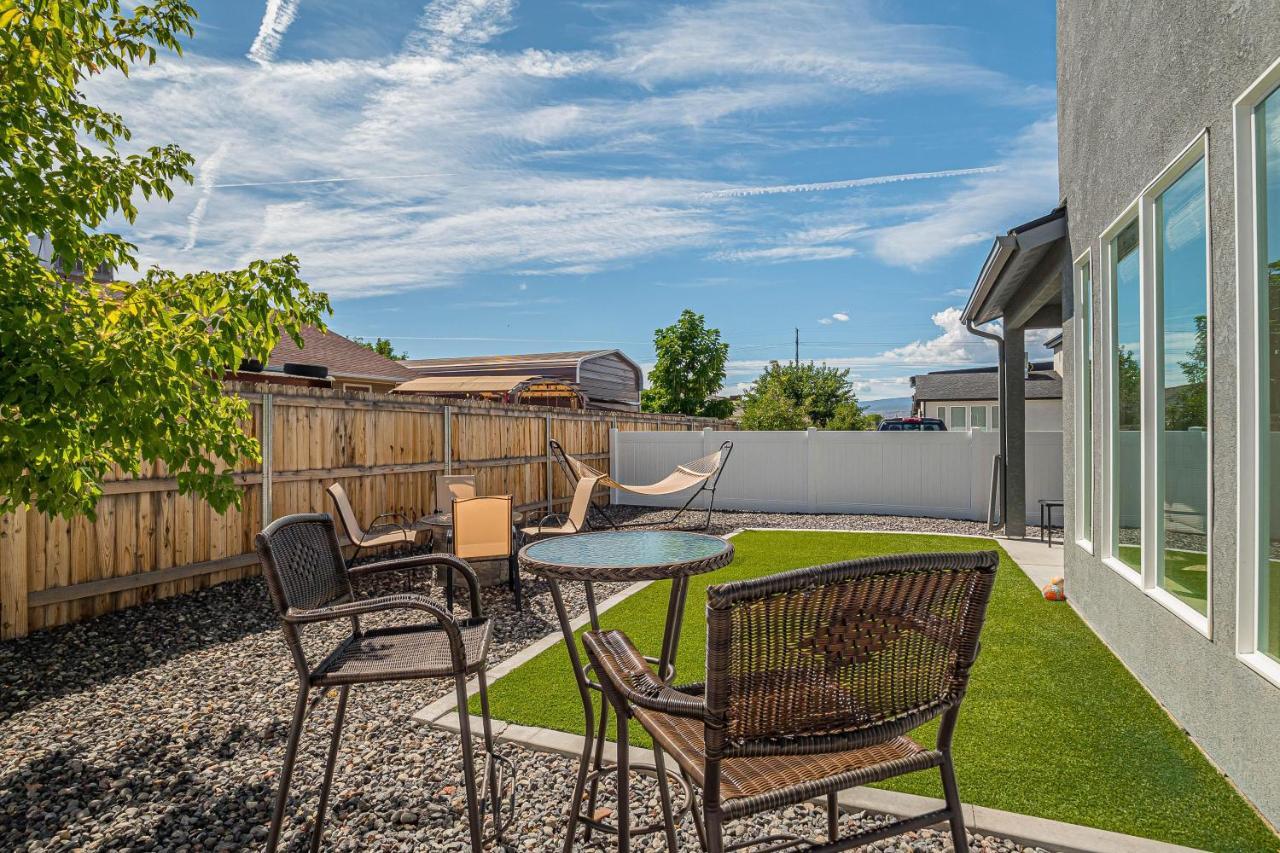 Altitude Getaway - Modern Luxury W- Backyard Retreat Villa Grand Junction Exterior photo